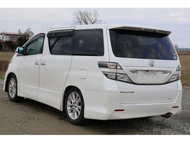 ヴェルファイア ２．４Ｚ　プラチナムセレクション　検２年　両側電動スライドドア　キャプテンシート（4枚目）