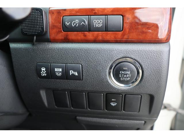 ヴェルファイア ２．４Ｚ　プラチナムセレクション　検２年　両側電動スライドドア　キャプテンシート（16枚目）