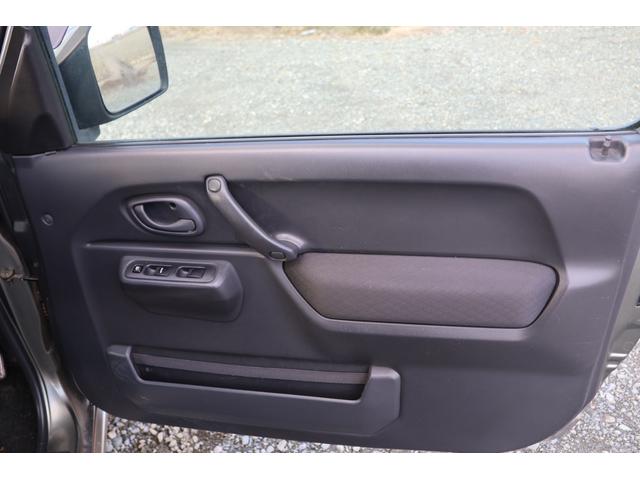 ジムニー ランドベンチャー　検２年　　リビルトタービン交換後未走行　社外ホイール　ハーフレザー（11枚目）