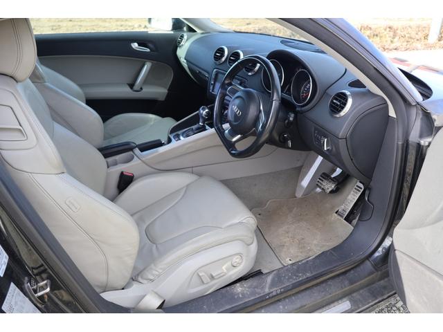 TTクーペ 3.2クワトロ 検2年 パドルシフト ETC ドラレコ HDD 革シート バックモニター キーレス 社外ホイール 地デジ(11枚目)