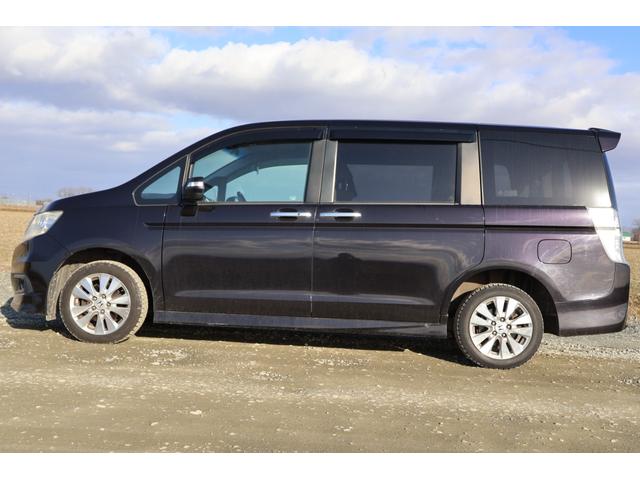 ステップワゴンスパーダ クールスピリット　検２年　両側電動スライドドア　ＥＴＣ　パドルシフト　バックモニター（2枚目）