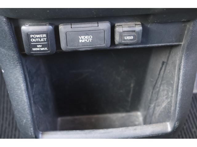 ステップワゴンスパーダ クールスピリット　検２年　両側電動スライドドア　ＥＴＣ　パドルシフト　バックモニター（18枚目）