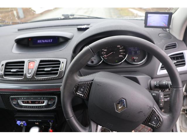 メガーヌ ＧＴライン　買取直販　クルコン　カードキー（12枚目）