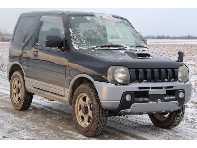 ジムニー ランドベンチャー　４ｗｄ　検２年　スタッドレスタイヤ（9枚目）
