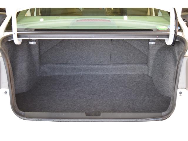 グレイス ハイブリッドLX 4WD 1年保証/走行無制限 事故歴なし 修復歴なし 純正Gathersナビ 寒冷地仕様 LEDヘッドL クルコン シートヒーター エンジンプッシュスタート ETC ステアリングスイッチ ECON(17枚目)