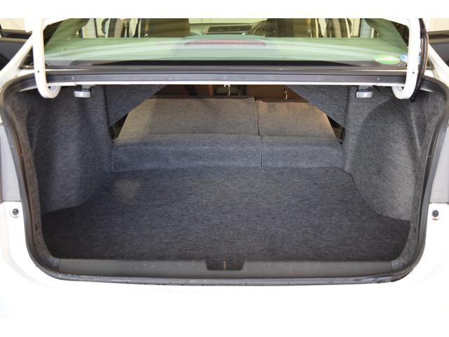 グレイス ハイブリッドLX 4WD 1年保証/走行無制限 事故歴なし 修復歴なし 純正Gathersナビ 寒冷地仕様 LEDヘッドL クルコン シートヒーター エンジンプッシュスタート ETC ステアリングスイッチ ECON(18枚目)