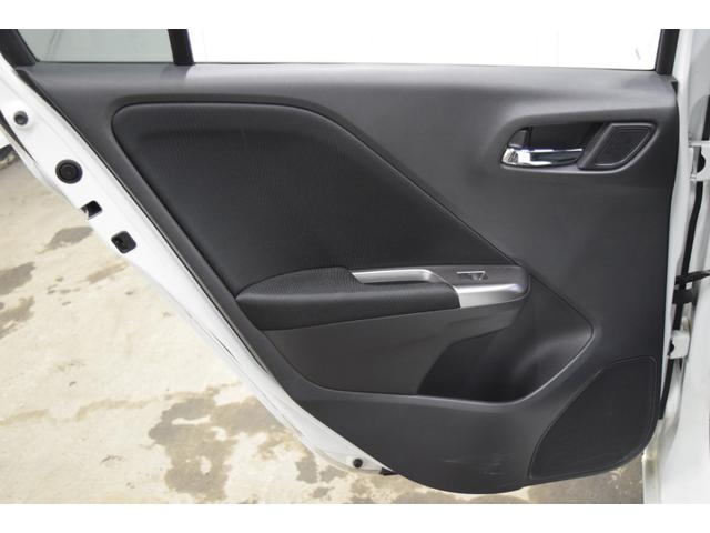 グレイス ハイブリッドLX 4WD 1年保証/走行無制限 事故歴なし 修復歴なし 純正Gathersナビ 寒冷地仕様 LEDヘッドL クルコン シートヒーター エンジンプッシュスタート ETC ステアリングスイッチ ECON(79枚目)