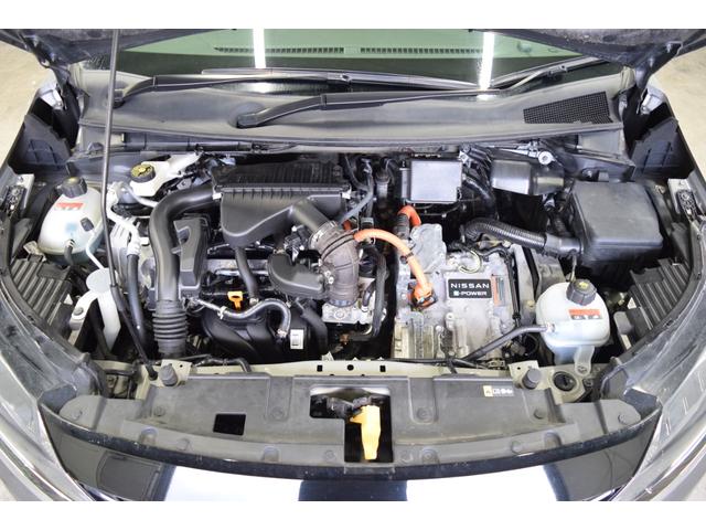 ノート X FOUR e-POWER 4WD 1年保証/走行無制限 事故歴なし 修復歴なし ワンオーナー イクリプスナビ ステアリングヒーター シートヒーター セーフティシールド ETC Cソナー コムテックドラレコ(14枚目)