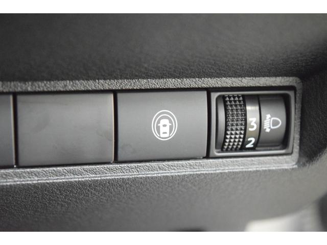 ノート X FOUR e-POWER 4WD 1年保証/走行無制限 事故歴なし 修復歴なし ワンオーナー イクリプスナビ ステアリングヒーター シートヒーター セーフティシールド ETC Cソナー コムテックドラレコ(46枚目)