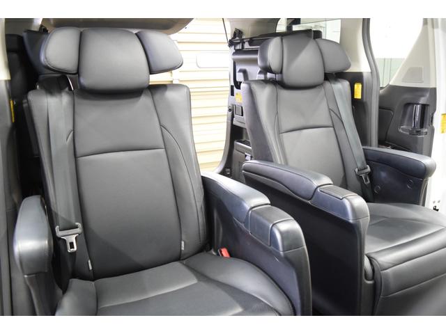 ヴェルファイアハイブリッド ＺＲ　Ｇエディション　４ＷＤ　１年保証／走行無制限　事故歴なし　修復歴なし　モデリスタフルエアロ　純正ＨＤＤナビ　後席Ｍ　黒革　トヨタプレミアムサウンド　Ｐバックドア　両側Ｐスラ　ツインＳルーフ　寒冷地仕様　社外エンスタ（34枚目）