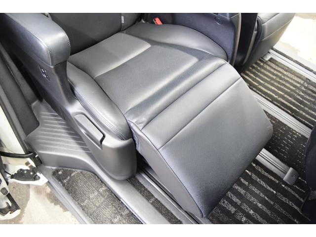 ヴェルファイアハイブリッド ＺＲ　Ｇエディション　４ＷＤ　１年保証／走行無制限　事故歴なし　修復歴なし　モデリスタフルエアロ　純正ＨＤＤナビ　後席Ｍ　黒革　トヨタプレミアムサウンド　Ｐバックドア　両側Ｐスラ　ツインＳルーフ　寒冷地仕様　社外エンスタ（35枚目）