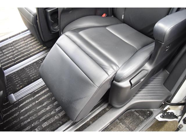 ヴェルファイアハイブリッド ＺＲ　Ｇエディション　４ＷＤ　１年保証／走行無制限　事故歴なし　修復歴なし　モデリスタフルエアロ　純正ＨＤＤナビ　後席Ｍ　黒革　トヨタプレミアムサウンド　Ｐバックドア　両側Ｐスラ　ツインＳルーフ　寒冷地仕様　社外エンスタ（37枚目）