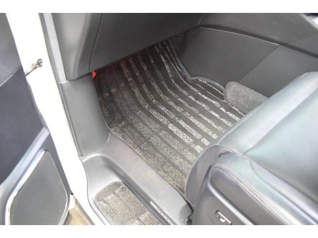 ヴェルファイアハイブリッド ＺＲ　Ｇエディション　４ＷＤ　１年保証／走行無制限　事故歴なし　修復歴なし　モデリスタフルエアロ　純正ＨＤＤナビ　後席Ｍ　黒革　トヨタプレミアムサウンド　Ｐバックドア　両側Ｐスラ　ツインＳルーフ　寒冷地仕様　社外エンスタ（77枚目）