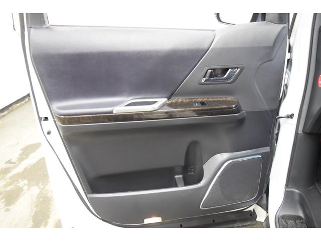 ヴェルファイアハイブリッド ＺＲ　Ｇエディション　４ＷＤ　１年保証／走行無制限　事故歴なし　修復歴なし　モデリスタフルエアロ　純正ＨＤＤナビ　後席Ｍ　黒革　トヨタプレミアムサウンド　Ｐバックドア　両側Ｐスラ　ツインＳルーフ　寒冷地仕様　社外エンスタ（79枚目）