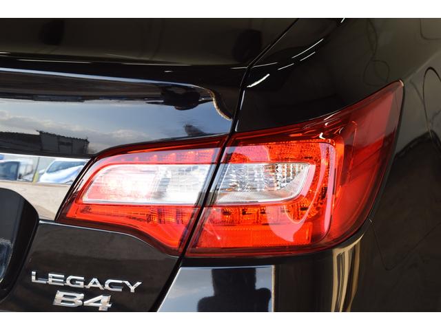 レガシィB4 リミテッド 4WD 2年保証/走行無制限 事故歴なし 修復歴なし 純正オプションストラーダSDナビ アイサイトVer.3 黒革 全席シートヒーター パワーシート シートメモリー 寒冷地仕様 LEDヘッドライト(65枚目)