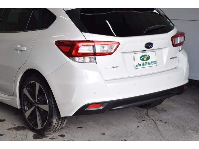 インプレッサスポーツ 2.0i-Sアイサイト 4WD 2年保証/走行無制限 事故歴なし 修復歴なし 本州仕入 アイサイトVer.3 カロッツェリアメモリーナビ パワーシート LEDヘッドライト 寒冷地仕様 SI-DRIVE 純正ドラレコ ETC(13枚目)