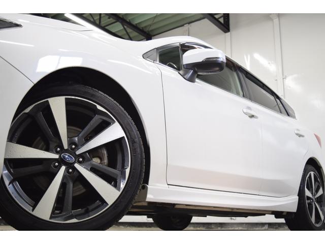 インプレッサスポーツ 2.0i-Sアイサイト 4WD 2年保証/走行無制限 事故歴なし 修復歴なし 本州仕入 アイサイトVer.3 カロッツェリアメモリーナビ パワーシート LEDヘッドライト 寒冷地仕様 SI-DRIVE 純正ドラレコ ETC(16枚目)