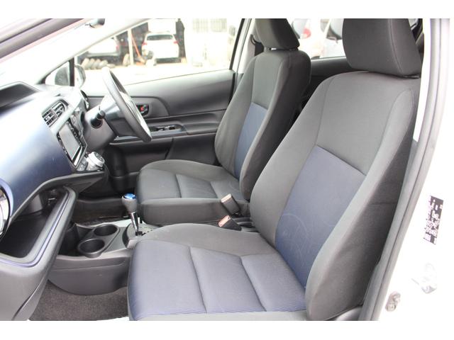 S 車検整備付き 本州仕入 純正ナビ Bカメラ 地デジ Bluetooth Pスタート 夏冬タイヤ付き Tチェーン車(25枚目)