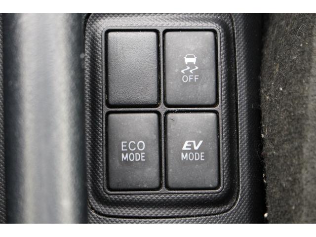 S 車検整備付き 本州仕入 純正ナビ Bカメラ 地デジ Bluetooth Pスタート 夏冬タイヤ付き Tチェーン車(34枚目)