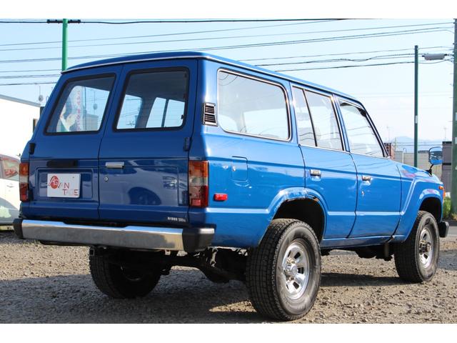 GX 車検整備付き 4WD 5MT 丸目ライト 観音開き 1ナンバー 前後デフロック 夏冬タイヤ付き(10枚目)