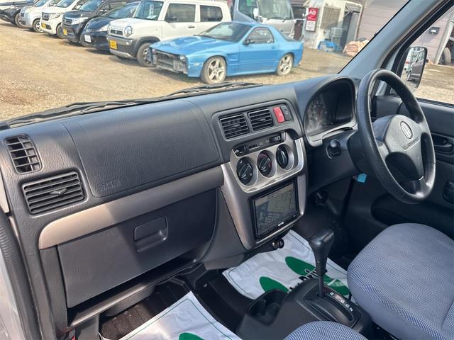 アクティバン ＳＤＸ　４ＷＤ　軽バン　ＡＴ　ナビ　両側スライドドア　キーレスエントリー　アルミホイール　エアコン　パワーステアリング（39枚目）