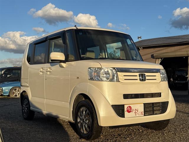 Ｎ－ＢＯＸ Ｇ・Ｌパッケージ　４ＷＤ　両側スライド・片側電動　ナビ　スマートキー　アイドリングストップ　電動格納ミラー　ベンチシート　ＣＶＴ　盗難防止システム　ＡＢＳ　ＥＳＣ　ＣＤ　ＤＶＤ再生　ＵＳＢ　ミュージックプレイヤー接続可（14枚目）