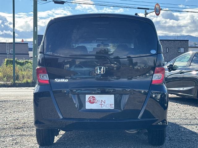 HONDA FREED SPIKE G JUST SELECTION