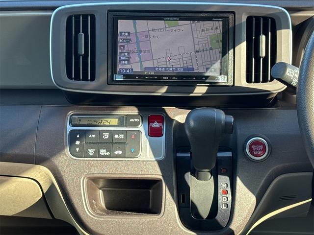 Ｎ－ＯＮＥ Ｇ・Ｌパッケージ　４ＷＤ　ナビ　ＴＶ　ＨＩＤ　スマートキー　アイドリングストップ　電動格納ミラー　ベンチシート　ＣＶＴ　盗難防止システム　ＡＢＳ　ＥＳＣ　ミュージックプレイヤー接続可　アルミホイール　衝突安全ボディ（8枚目）