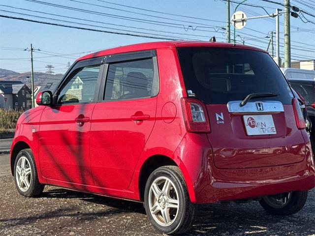 Ｎ－ＯＮＥ Ｇ・Ｌパッケージ　４ＷＤ　ナビ　ＴＶ　ＨＩＤ　スマートキー　アイドリングストップ　電動格納ミラー　ベンチシート　ＣＶＴ　盗難防止システム　ＡＢＳ　ＥＳＣ　ミュージックプレイヤー接続可　アルミホイール　衝突安全ボディ（15枚目）