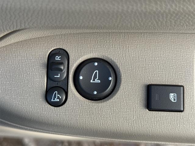 Ｎ－ＷＧＮ Ｇ・Ａパッケージ　４ＷＤ　ナビ　ＴＶ　衝突被害軽減システム　ＨＩＤ　スマートキー　アイドリングストップ　電動格納ミラー　ベンチシート　ＣＶＴ　盗難防止システム　ＡＢＳ　ＥＳＣ　ＣＤ　ＤＶＤ再生　ＵＳＢ（11枚目）