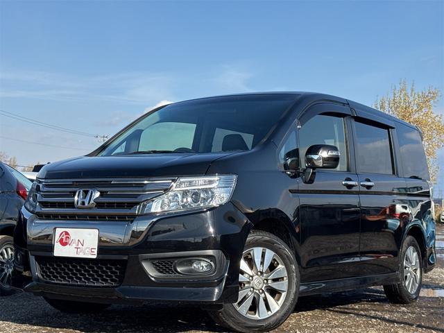 ステップワゴンスパーダ Ｚ　クールスピリット　インターナビ　セレクション　４ＷＤ　ＥＴＣ　バックカメラ　ナビ　ＴＶ　オートクルーズコントロール　両側電動スライドドア　ＨＩＤ　スマートキー　アイドリングストップ　電動格納ミラー　３列シート　ＣＶＴ　アルミホイール　ＣＤ（27枚目）