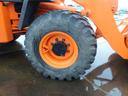 日立　ＺＷ８０　ホイールローダー　１３２０時間　走行ダンパー無し　スノータイヤ（10枚目）