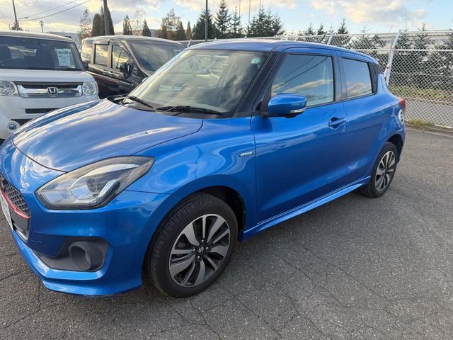 スイフト ハイブリッドRS 4WD(6枚目)
