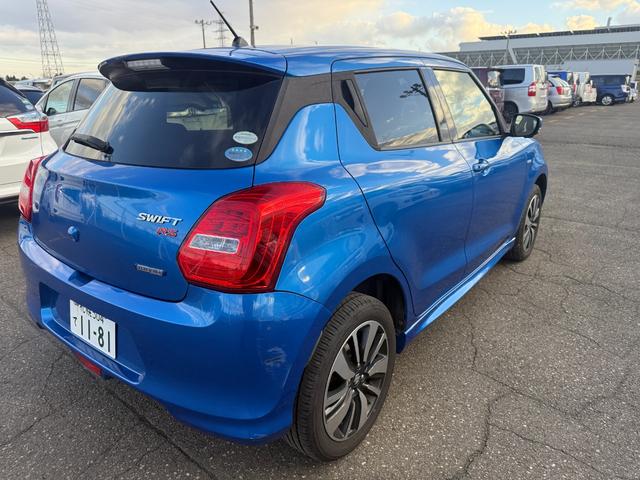 スイフト ハイブリッドRS 4WD(12枚目)