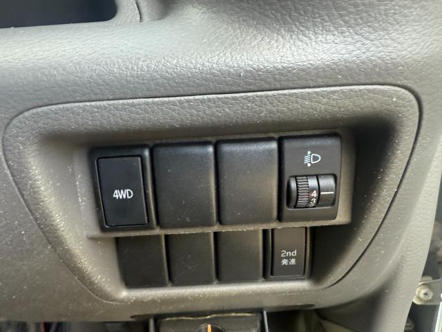 ＮＶ１００クリッパーバン ＤＸ　４ＷＤ（27枚目）