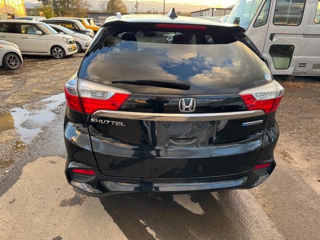 シャトル ハイブリッドZ 4WD(8枚目)