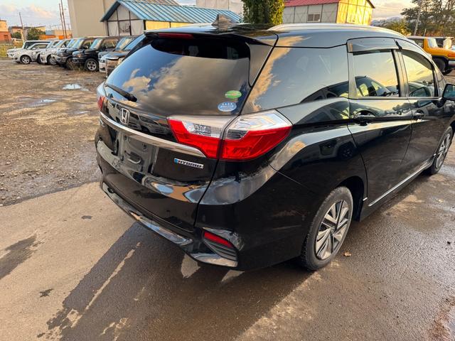 シャトル ハイブリッドZ 4WD(10枚目)