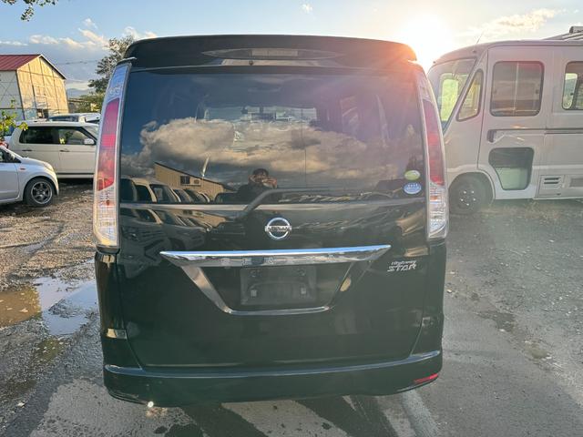 セレナ ハイウェイスター Jパッケージ 4WD(8枚目)