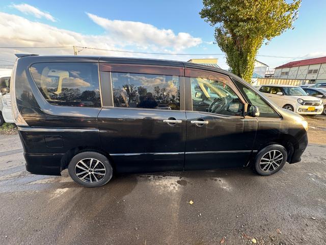 セレナ ハイウェイスター Jパッケージ 4WD(11枚目)