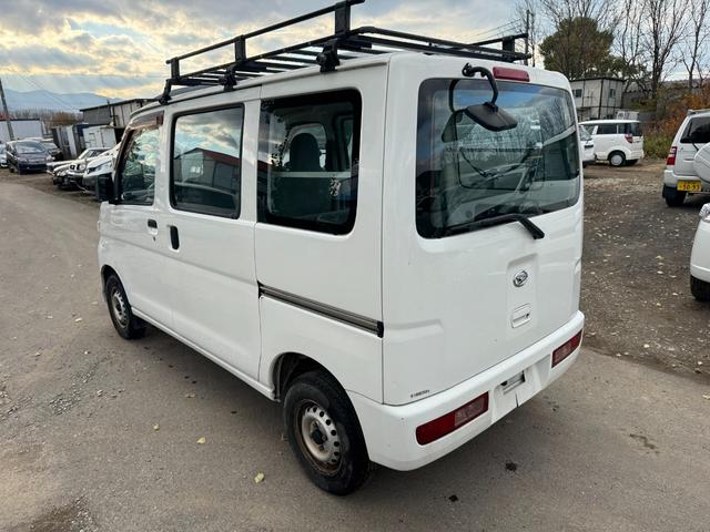 ハイゼットカーゴ スペシャル　４ＷＤ（7枚目）