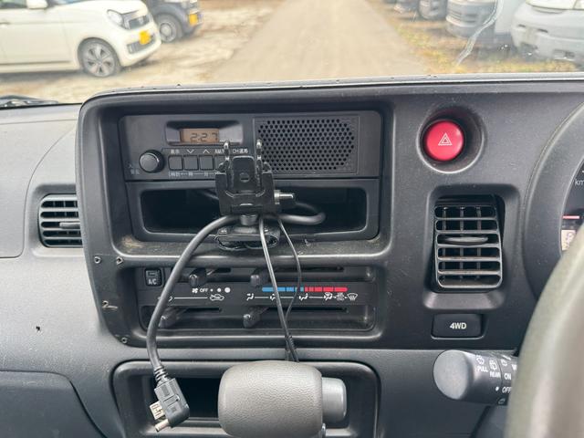 ハイゼットカーゴ スペシャル　４ＷＤ（18枚目）