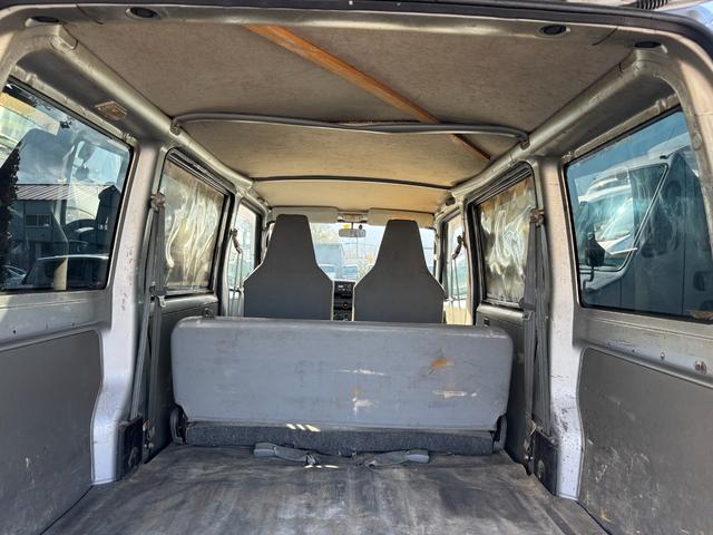 NV100クリッパーバン DX 4WD(27枚目)