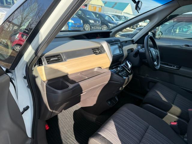 フリードハイブリッド ハイブリッド・Ｇホンダセンシング　４ＷＤ（15枚目）