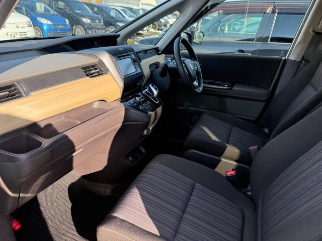 フリードハイブリッド ハイブリッド・Ｇホンダセンシング　４ＷＤ（16枚目）