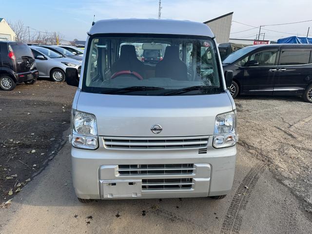 NV100クリッパーバン DX 4WD(2枚目)