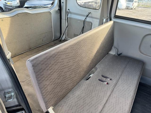 NV100クリッパーバン DX 4WD(22枚目)