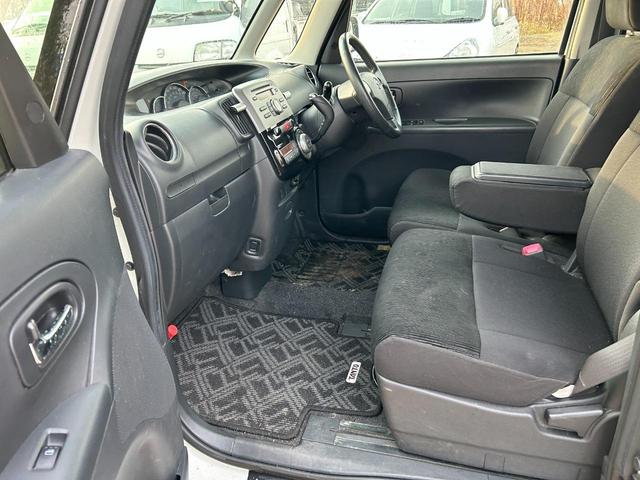 タント カスタムRS 4WD(15枚目)