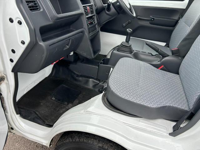 キャリイトラック ＫＣエアコン・パワステ　４ＷＤ（13枚目）