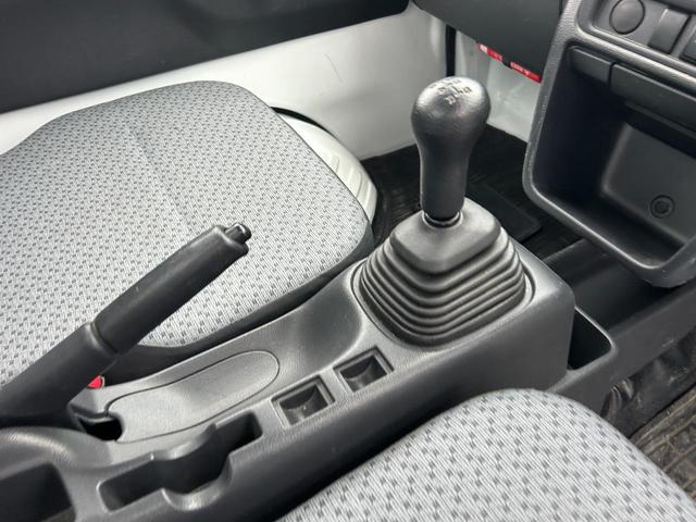 キャリイトラック ＫＣエアコン・パワステ　４ＷＤ（19枚目）