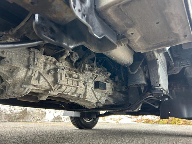 キャリイトラック ＫＣエアコン・パワステ　４ＷＤ（29枚目）